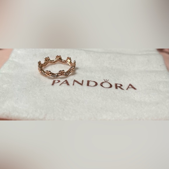 👑 PANDORA Flower Crown Ring- Rose Gold Plated/Clear - Size 5 (50) - Picture 3 of 6